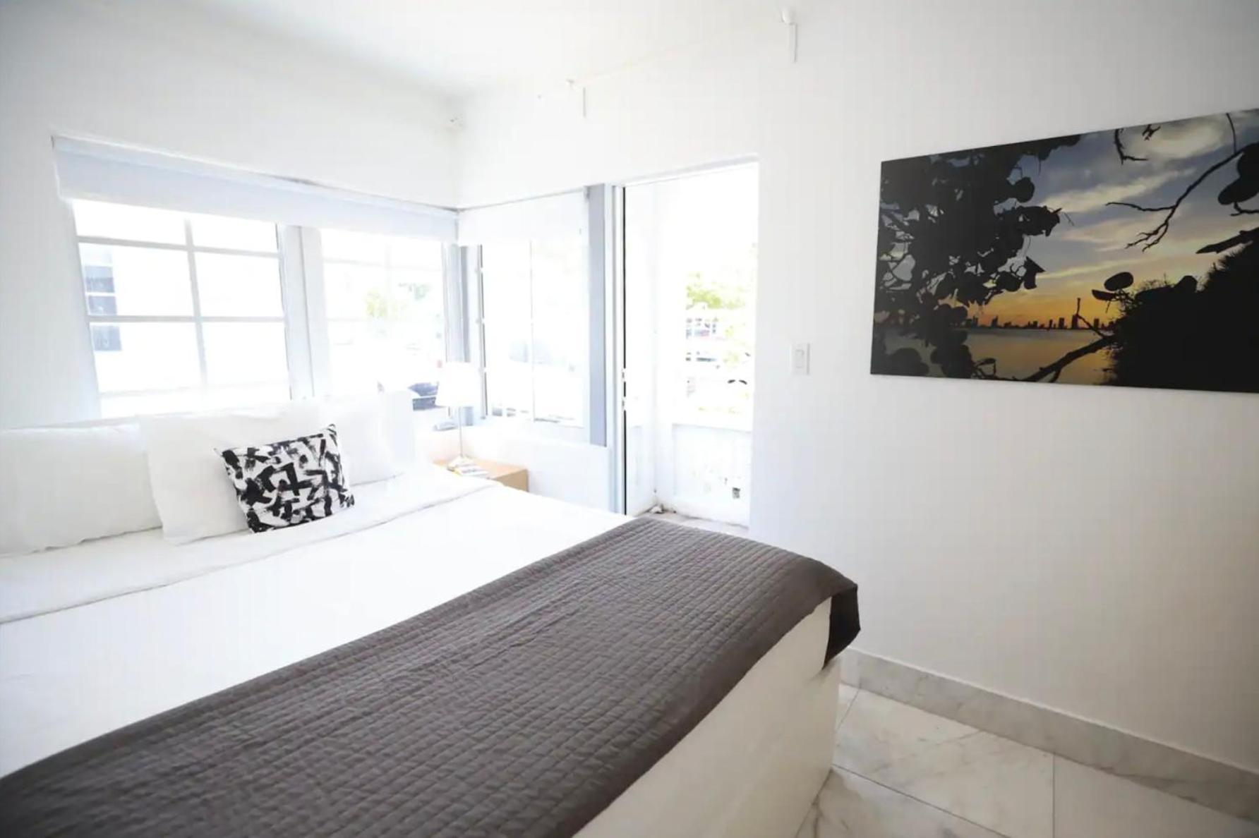 South Beach 2 Bedroom Family & Pet Friendly Apartment With Balcony & Free Parking Miami Beach Exterior photo