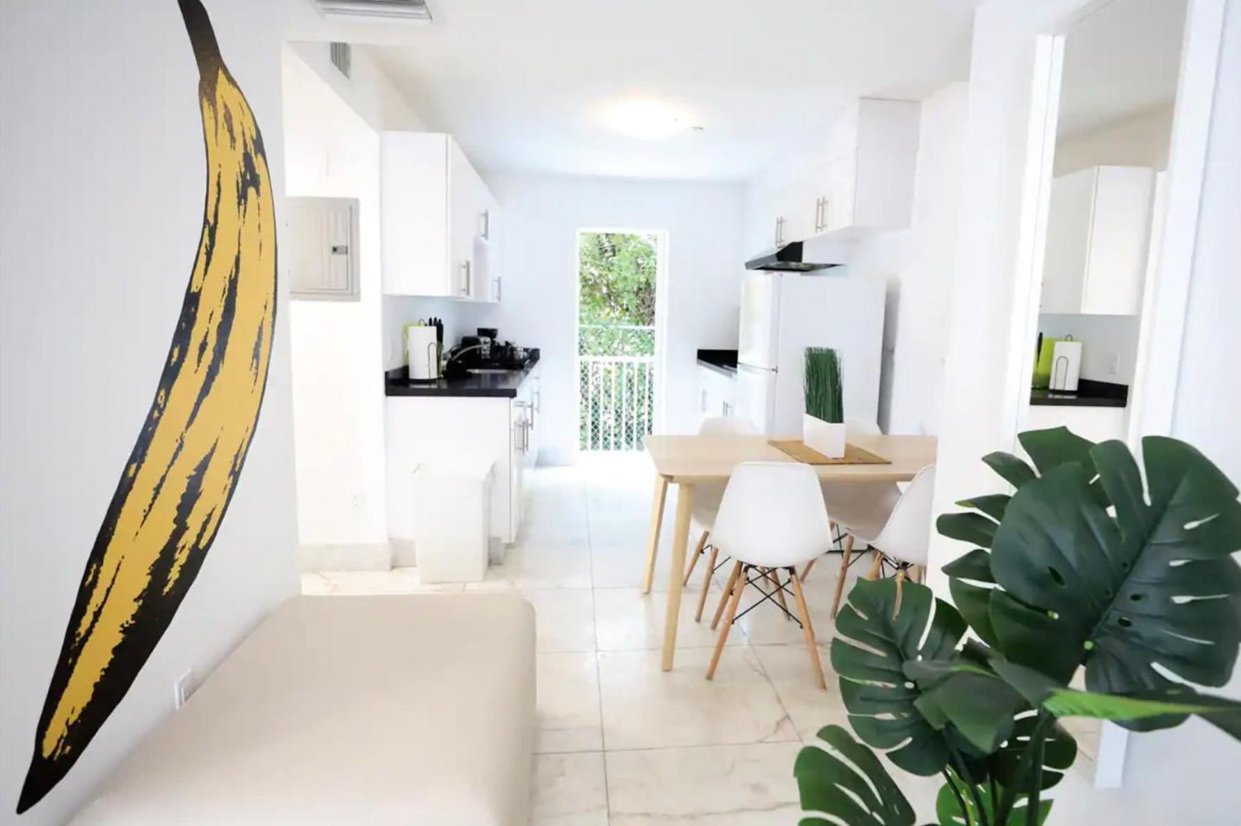 South Beach 2 Bedroom Family & Pet Friendly Apartment With Balcony & Free Parking Miami Beach Exterior photo
